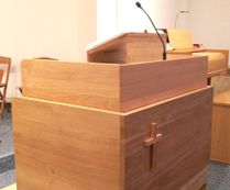 Schreinerei Meroth Wehr - Kirchenmöbel