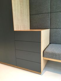 Schreinerei Meroth Wehr - Garderobe mit Sitzbank