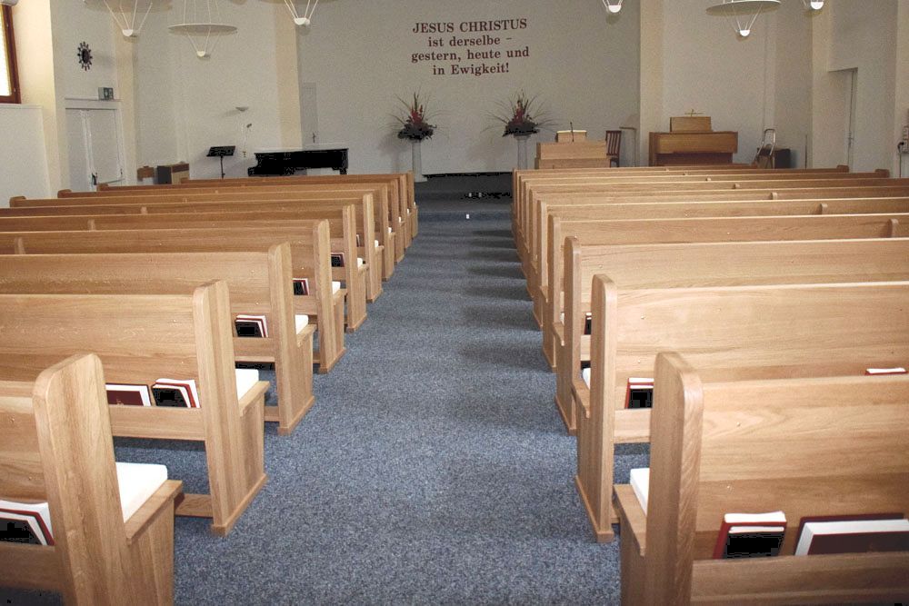 Schreinerei Meroth Wehr - Kirchenmöbel