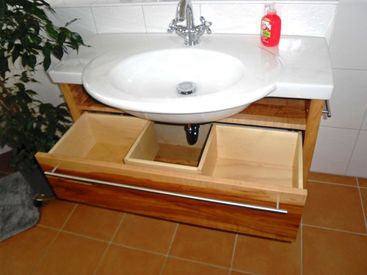 Schreinerei Meroth Wehr - Badezimmermöbel
