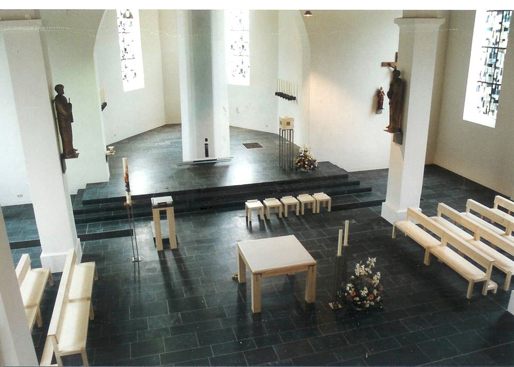 Schreinerei Meroth Wehr - Kirchenmöbel