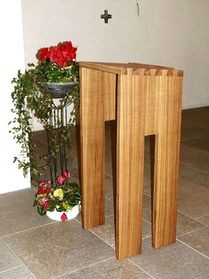 Schreinerei Meroth Wehr - Kirchenmöbel