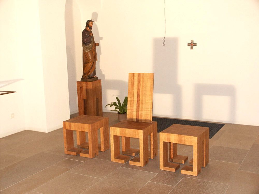 Schreinerei Meroth Wehr - Kirchenmöbel